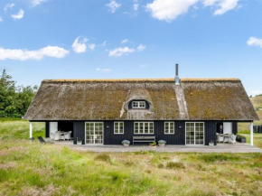 Holiday Home Helmi - 1-5km from the sea by Interhome